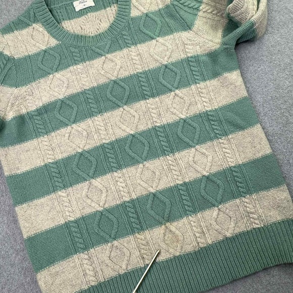 WALLACE 100% Lambswool Cable-Knit Fisherman Sweater Cream Sage Women's Size M‎ - Picture 4 of 8